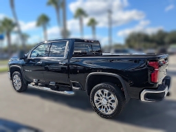 Chevrolet Silverado 2500HD LTZ 4WD Crew Cab 159" 2026