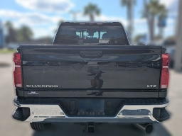 Chevrolet Silverado 2500HD LTZ 4WD Crew Cab 159" 2026