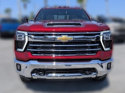 Chevrolet Silverado 2500HD LTZ 4WD Crew Cab 159" 2026