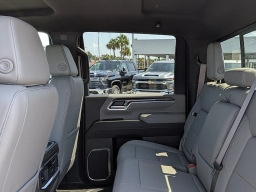 Chevrolet Silverado 2500HD LTZ 4WD Crew Cab 159" 2026