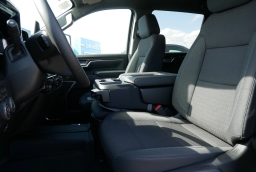 Chevrolet Silverado 3500HD LT 4WD Crew Cab 159" 2026