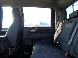 Chevrolet Silverado 3500HD LT 4WD Crew Cab 159" 2026