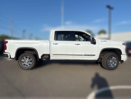 Chevrolet Silverado 3500HD High Country 4WD Crew Cab 159" 2026