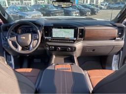 Chevrolet Silverado 3500HD High Country 4WD Crew Cab 159" 2026