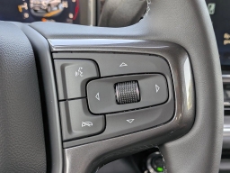 Chevrolet Silverado 3500HD High Country 4WD Crew Cab 172" 2026