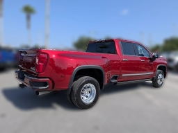 Chevrolet Silverado 3500HD High Country 4WD Crew Cab 172" 2026