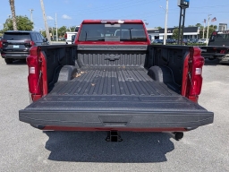 Chevrolet Silverado 3500HD High Country 4WD Crew Cab 172" 2026
