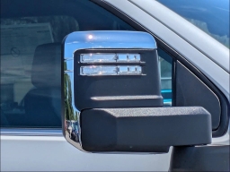 Chevrolet Silverado 3500HD High Country 4WD Crew Cab 172" 2026
