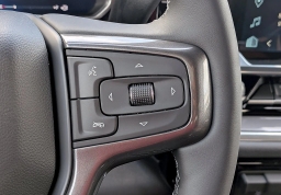Chevrolet Silverado 3500HD High Country 4WD Crew Cab 172" 2026