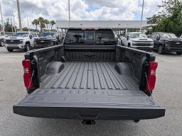 Chevrolet Silverado 3500HD High Country 4WD Crew Cab 172" 2026