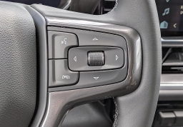 Chevrolet Silverado 3500HD High Country 4WD Crew Cab 172" 2026