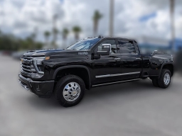 Chevrolet Silverado 3500HD High Country 4WD Crew Cab 172" 2026