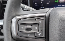 Chevrolet Silverado 3500HD High Country 4WD Crew Cab 172" 2026