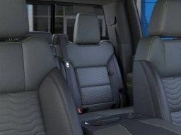 Chevrolet Silverado 2500HD ZR2 4WD Crew Cab 159" 2026
