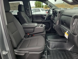 Chevrolet Silverado 1500 Work Truck 2WD Crew Cab 147" 2026