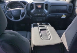 Chevrolet Silverado 1500 Custom 2WD Crew Cab 147" 2026