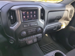 Chevrolet Silverado 1500 Custom 2WD Crew Cab 147" 2026