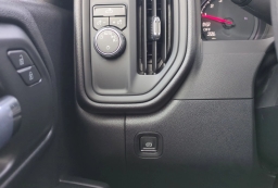 Chevrolet Silverado 1500 Custom 2WD Crew Cab 147" 2026