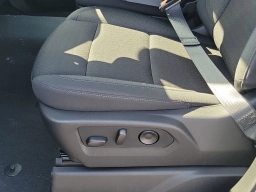 Chevrolet Silverado 1500 Custom 2WD Crew Cab 147" 2026