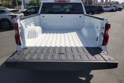 Chevrolet Silverado 1500 Custom 2WD Crew Cab 147" 2026