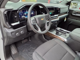 Chevrolet Silverado 1500 LT 2WD Crew Cab 157" 2026