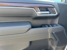 Chevrolet Silverado 1500 LT 2WD Crew Cab 147" 2026