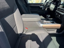 Chevrolet Silverado 1500 LT 2WD Crew Cab 157" 2026