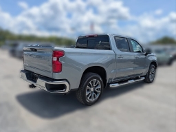 Chevrolet Silverado 1500 LT 2WD Crew Cab 147" 2026