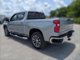 Chevrolet Silverado 1500 LT 2WD Crew Cab 147" 2026