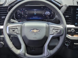Chevrolet Silverado 1500 LT 2WD Crew Cab 147" 2026