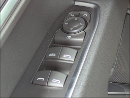 Chevrolet Silverado 1500 LT 2WD Crew Cab 147" 2026