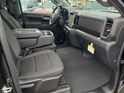 Chevrolet Silverado 1500 LT 2WD Crew Cab 147" 2026