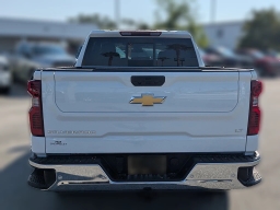 Chevrolet Silverado 1500 LT 2WD Crew Cab 147" 2026