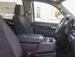 Chevrolet Silverado 1500 LT 2WD Crew Cab 147" 2026