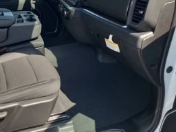 Chevrolet Silverado 1500 LT 2WD Crew Cab 157" 2026