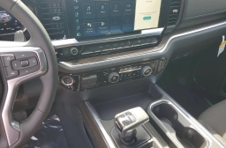 Chevrolet Silverado 1500 RST 2WD Crew Cab 147" 2026