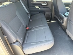 Chevrolet Silverado 1500 RST 2WD Crew Cab 147" 2026