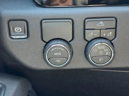 Chevrolet Silverado 1500 RST 2WD Crew Cab 147" 2026