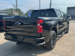 Chevrolet Silverado 1500 Custom 4WD Crew Cab 147" 2026