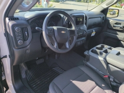 Chevrolet Silverado 1500 Custom 4WD Crew Cab 147" 2026