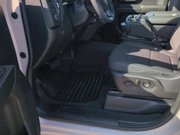Chevrolet Silverado 1500 Custom 4WD Crew Cab 147" 2026