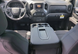 Chevrolet Silverado 1500 Custom 4WD Crew Cab 147" 2026