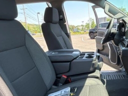 Chevrolet Silverado 1500 LT 4WD Crew Cab 147" 2026