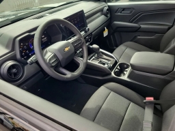 Chevrolet Colorado 2WD Work Truck Crew Cab 2026