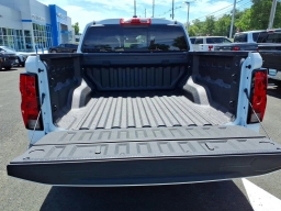 Chevrolet Colorado 4WD Work Truck Crew Cab 2026