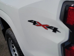 Chevrolet Colorado 4WD Work Truck Crew Cab 2026