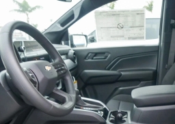Chevrolet Colorado 4WD Work Truck Crew Cab 2026