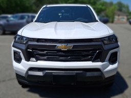 Chevrolet Colorado 4WD Work Truck Crew Cab 2026