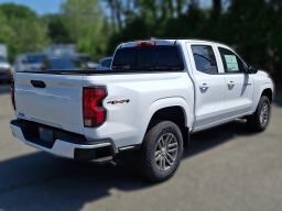 Chevrolet Colorado 4WD Work Truck Crew Cab 2026