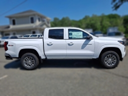 Chevrolet Colorado 4WD Work Truck Crew Cab 2026